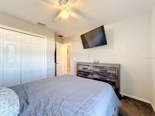 389 ST GEORGES CIRCLE, Eagle Lake, FL 33839