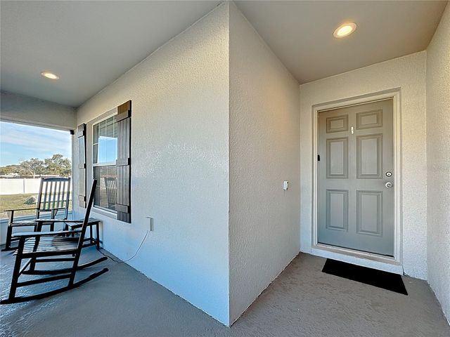 389 ST GEORGES CIRCLE, Eagle Lake, FL 33839