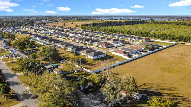 389 ST GEORGES CIRCLE, Eagle Lake, FL 33839