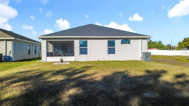389 ST GEORGES CIRCLE, Eagle Lake, FL 33839