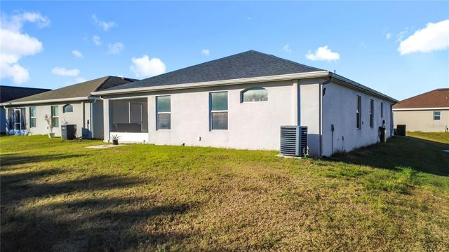 389 ST GEORGES CIRCLE, Eagle Lake, FL 33839