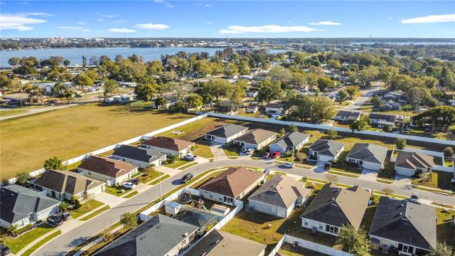 389 ST GEORGES CIRCLE, Eagle Lake, FL 33839