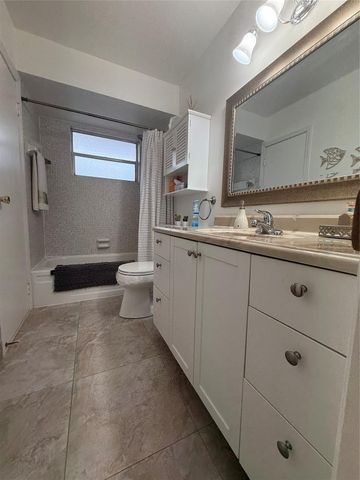 3430 NW 52nd Avenue 308, Lauderdale Lakes, FL 33319