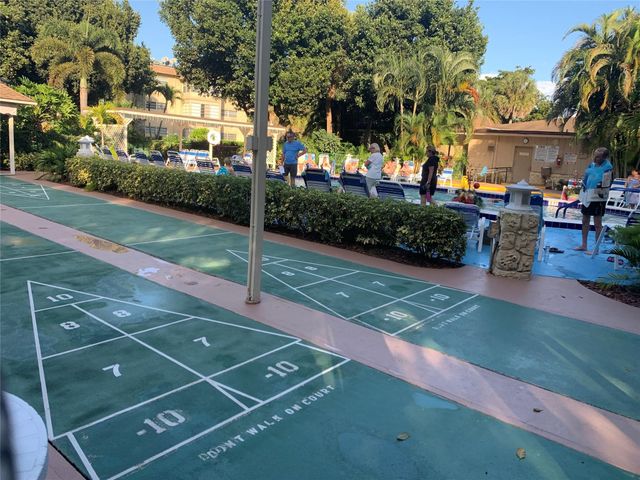 3430 NW 52nd Avenue 308, Lauderdale Lakes, FL 33319