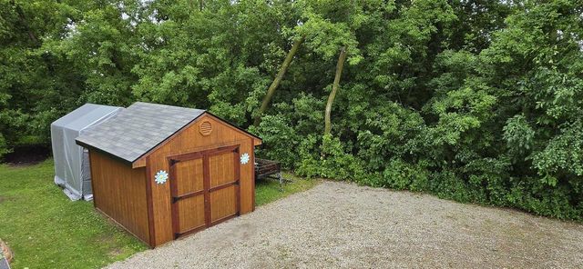 4020 N BALLARD ROAD, Appleton, WI 54913