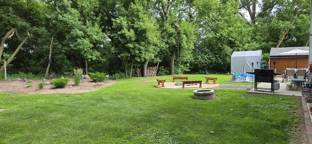4020 N BALLARD ROAD, Appleton, WI 54913