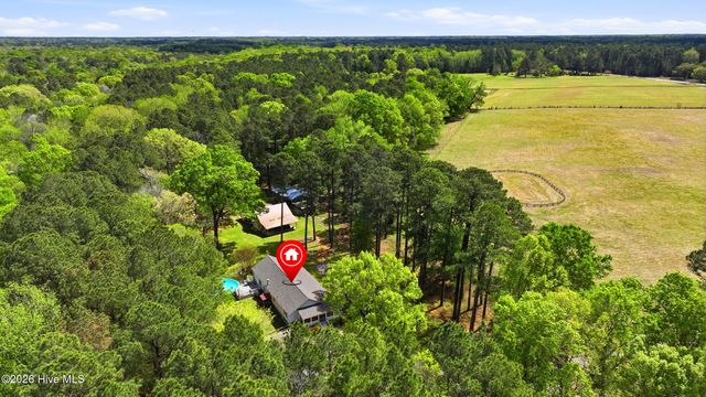 2639 Nc Highway 211, Clarkton, NC 28433