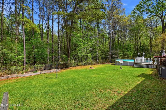 2639 Nc Highway 211, Clarkton, NC 28433