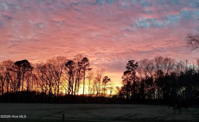 2639 Nc Highway 211, Clarkton, NC 28433