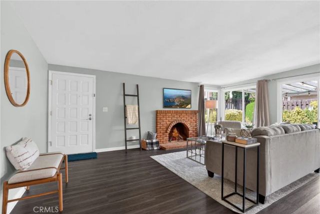 27026 Rio Pecos, Valencia, CA 91354
