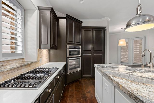 20 Arnold Palmer, San Antonio, TX 78257