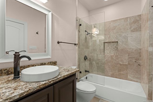 20 Arnold Palmer, San Antonio, TX 78257