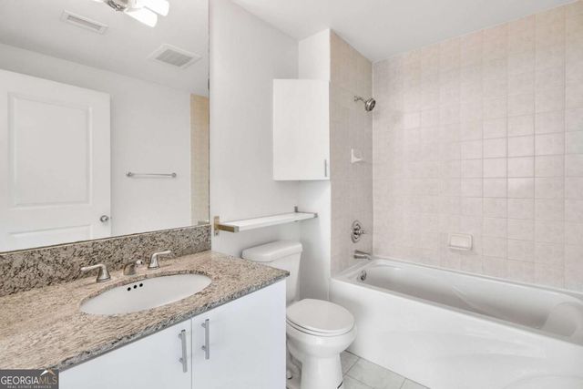 3338 Peachtree Road NE 2401, Atlanta, GA 30326