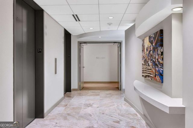 3338 Peachtree Road NE 2401, Atlanta, GA 30326