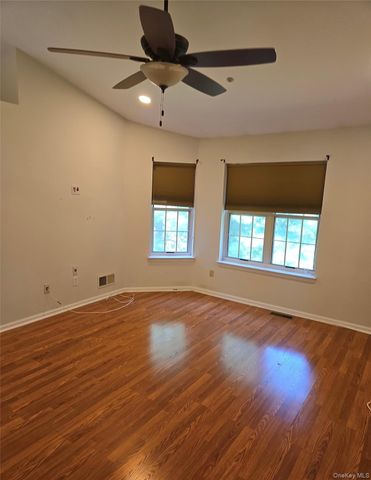 1506 Pondcrest Lane, White Plains, NY 10607