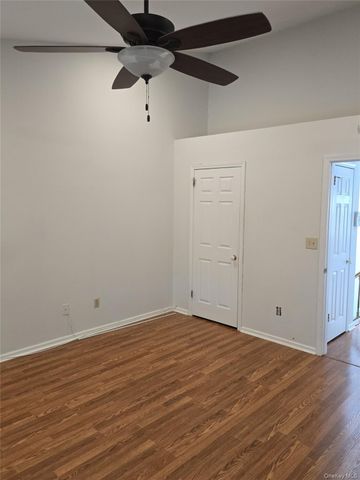 1506 Pondcrest Lane, White Plains, NY 10607