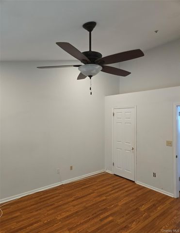 1506 Pondcrest Lane, White Plains, NY 10607