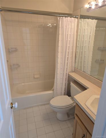 1506 Pondcrest Lane, White Plains, NY 10607