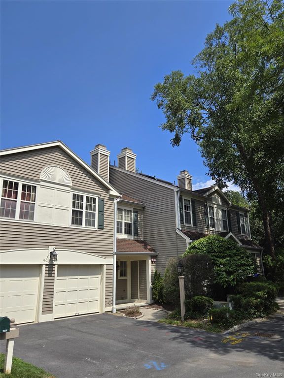 1506 Pondcrest Lane, White Plains, NY 10607 — exterior