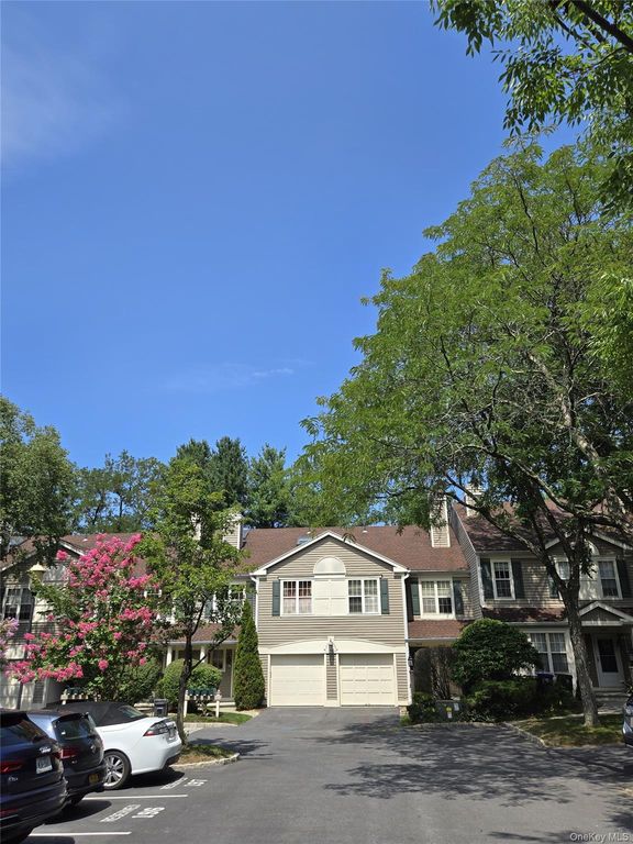 1506 Pondcrest Lane, White Plains, NY 10607 — photo 4