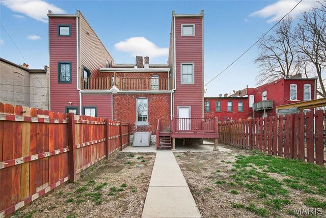 2811 Missouri Avenue, St Louis, MO 63118