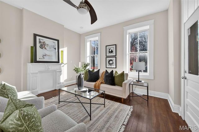 2811 Missouri Avenue, St Louis, MO 63118