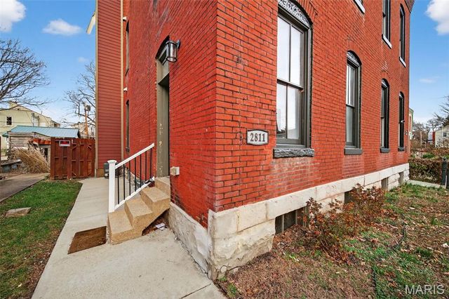 2811 Missouri Avenue, St Louis, MO 63118