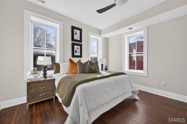 2811 Missouri Avenue, St Louis, MO 63118