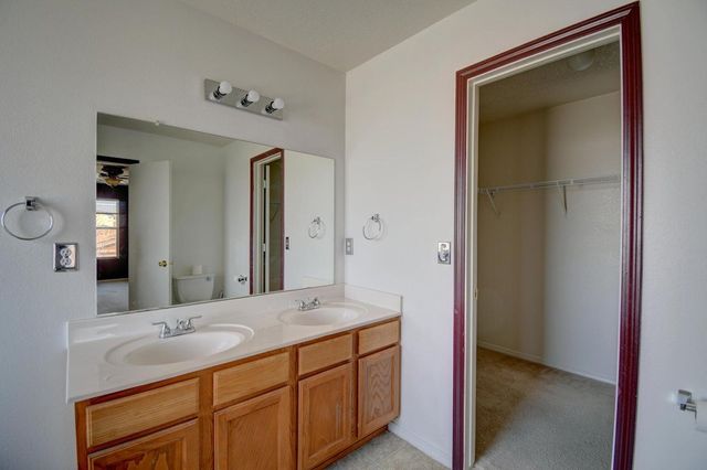 5750 Quay Drive NE, Rio Rancho, NM 87144