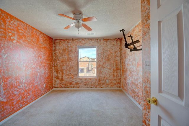 5750 Quay Drive NE, Rio Rancho, NM 87144