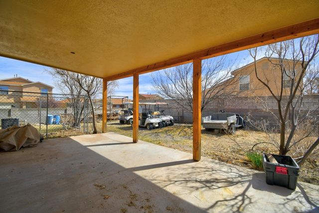 5750 Quay Drive NE, Rio Rancho, NM 87144