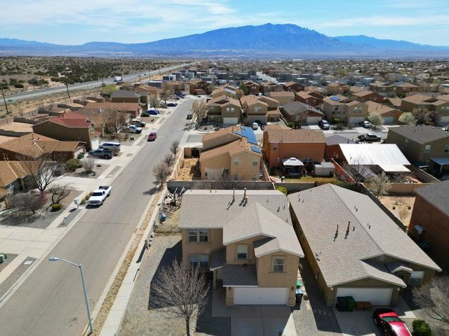 5750 Quay Drive NE, Rio Rancho, NM 87144