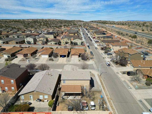 5750 Quay Drive NE, Rio Rancho, NM 87144