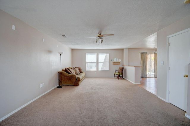 5750 Quay Drive NE, Rio Rancho, NM 87144