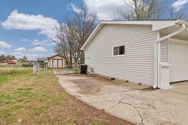 3128 S Dayton Avenue, Springfield, MO 65807