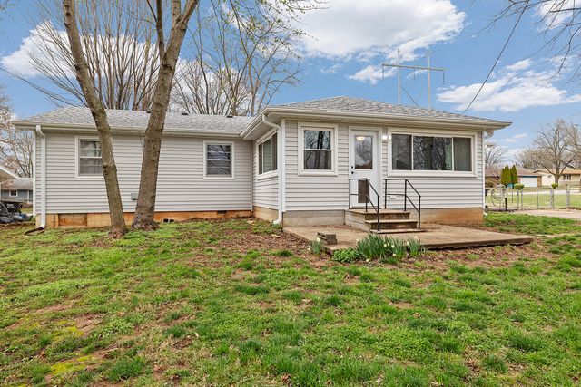 3128 S Dayton Avenue, Springfield, MO 65807