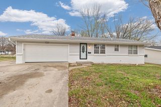 3128 S Dayton Avenue, Springfield, MO 65807