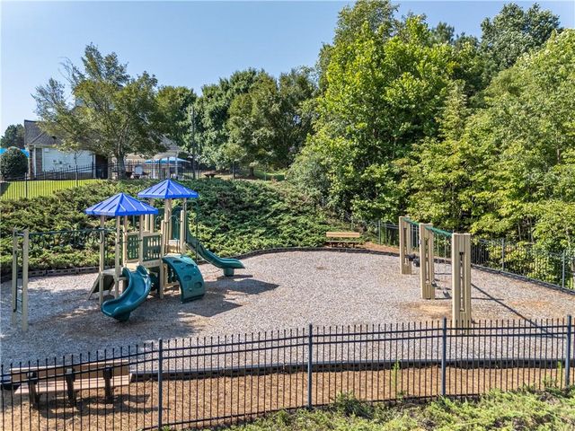 665 Roxford Lane, Buford, GA 30518