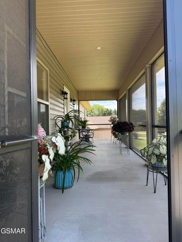 2449 Oakview Lane, Sevierville, TN 37876