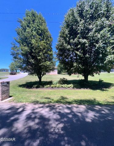 2449 Oakview Lane, Sevierville, TN 37876