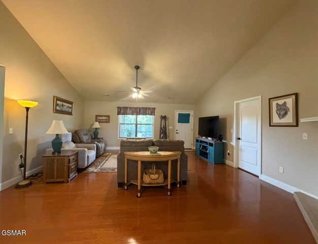 2449 Oakview Lane, Sevierville, TN 37876
