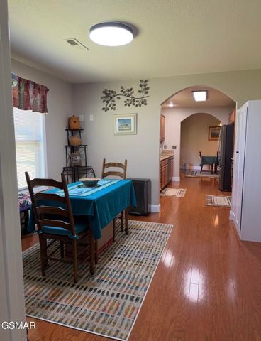 2449 Oakview Lane, Sevierville, TN 37876