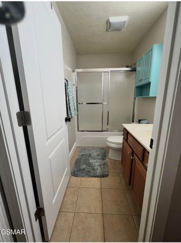 2449 Oakview Lane, Sevierville, TN 37876