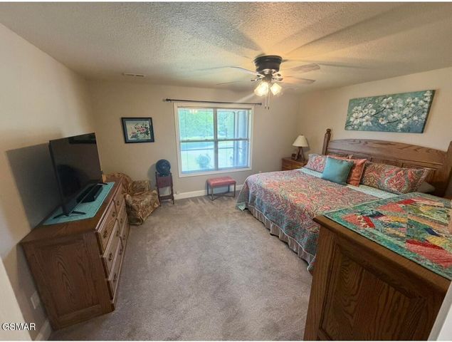 2449 Oakview Lane, Sevierville, TN 37876
