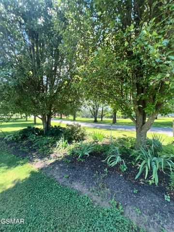 2449 Oakview Lane, Sevierville, TN 37876