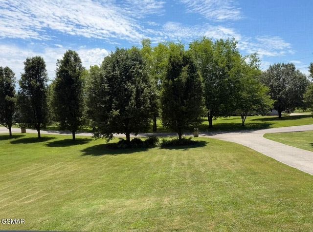 2449 Oakview Lane, Sevierville, TN 37876