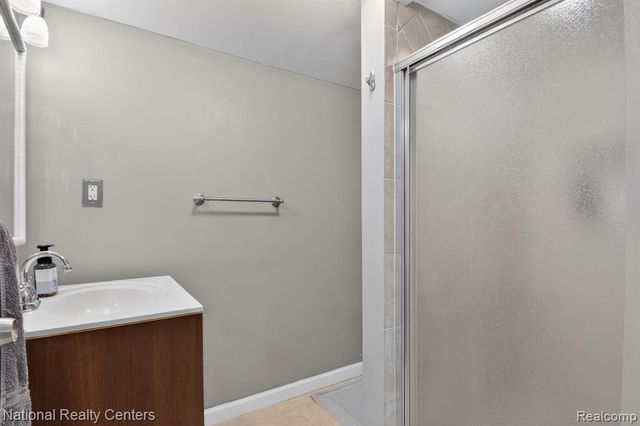 39209 Nottingham Street, Westland, MI 48186