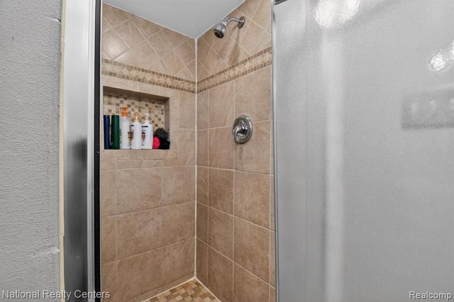 39209 Nottingham Street, Westland, MI 48186