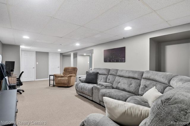 39209 Nottingham Street, Westland, MI 48186