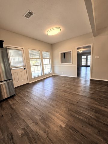 1151 Azalea Lane, Waxahachie, TX 75165